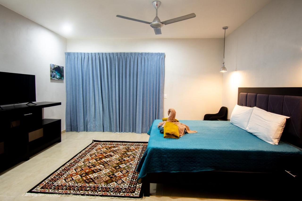 Hotel Casa Tortuga Tulum - Cenotes Park Inclusive Exterior foto A bedroom in a hotel