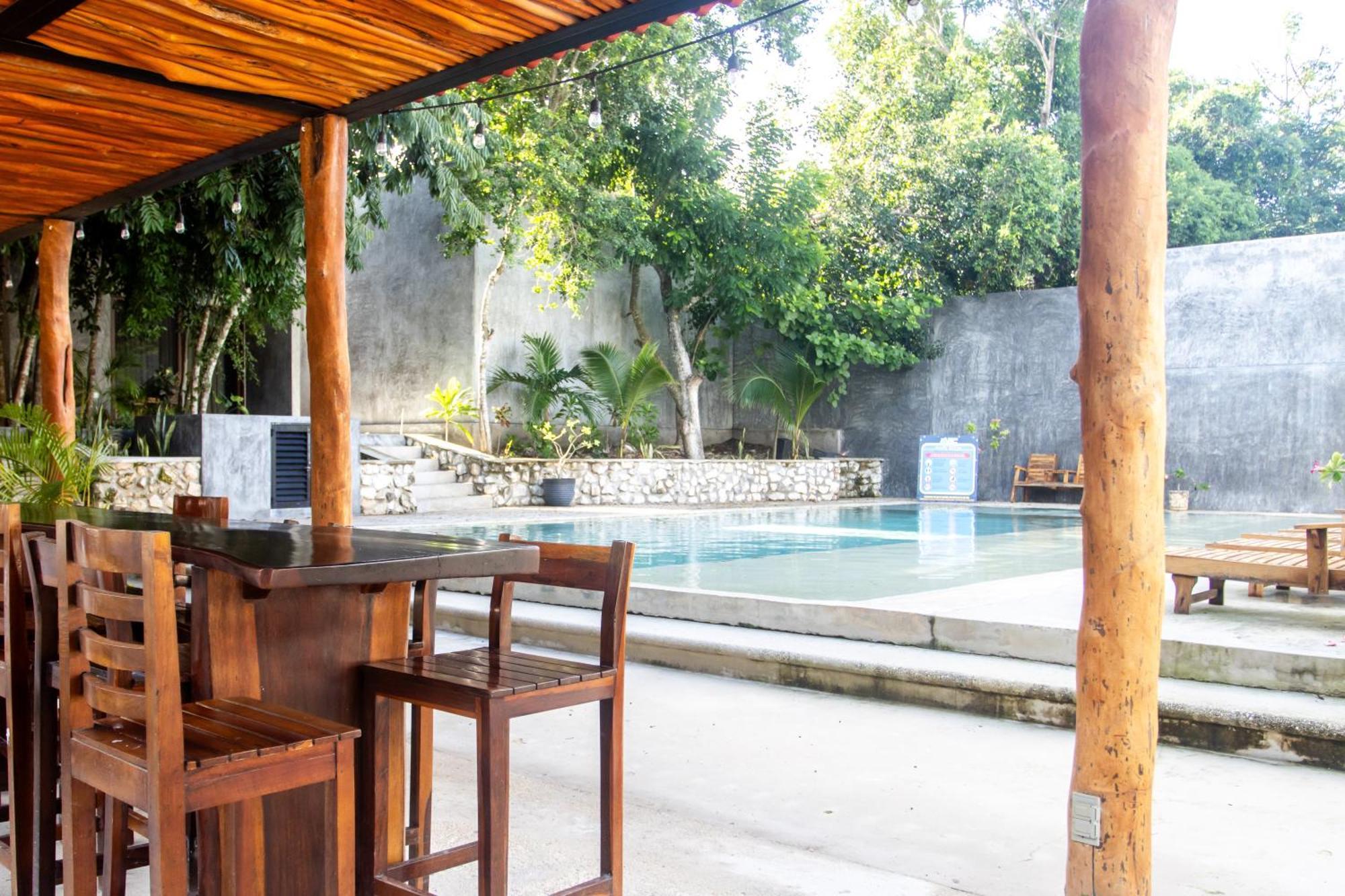 Hotel Casa Tortuga Tulum - Cenotes Park Inclusive Exterior foto The pool at the hotel